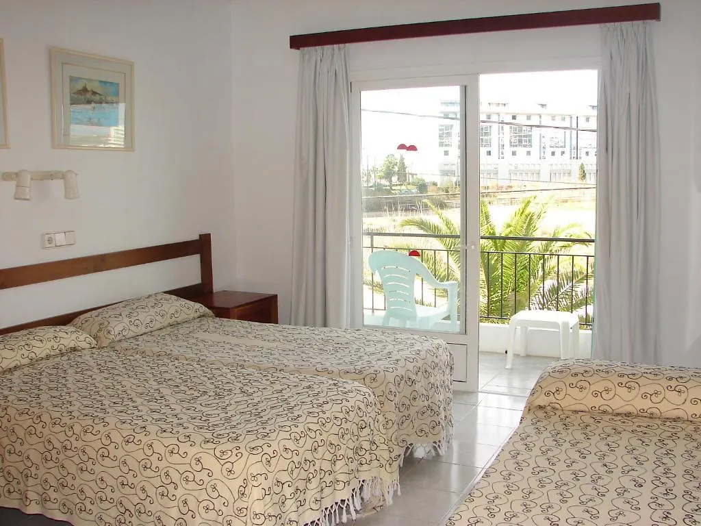 Hostal Talamanca 2*, Talamanca (Ibiza) Spain